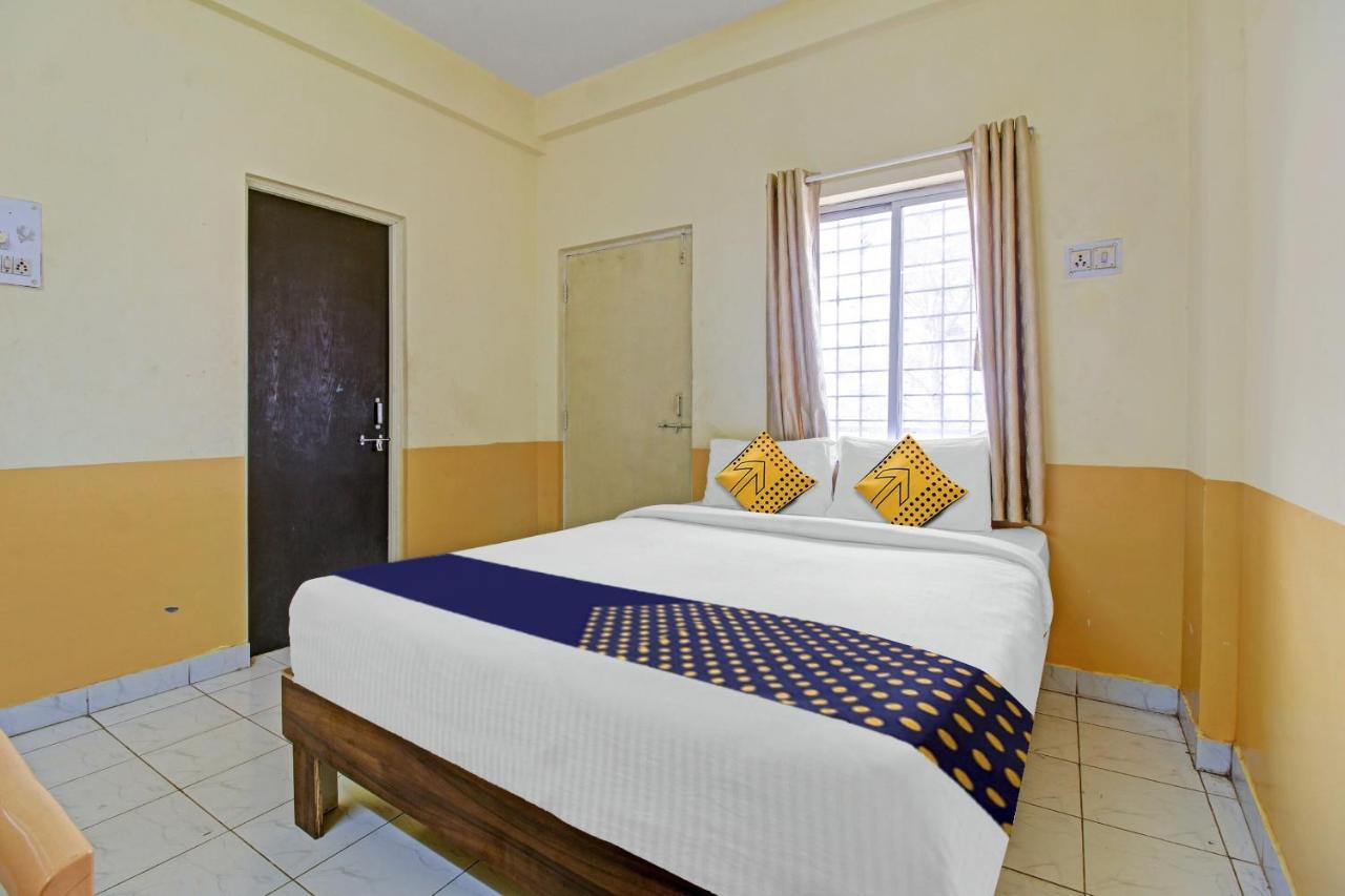 Spot On Tushar Lodging Hotel
