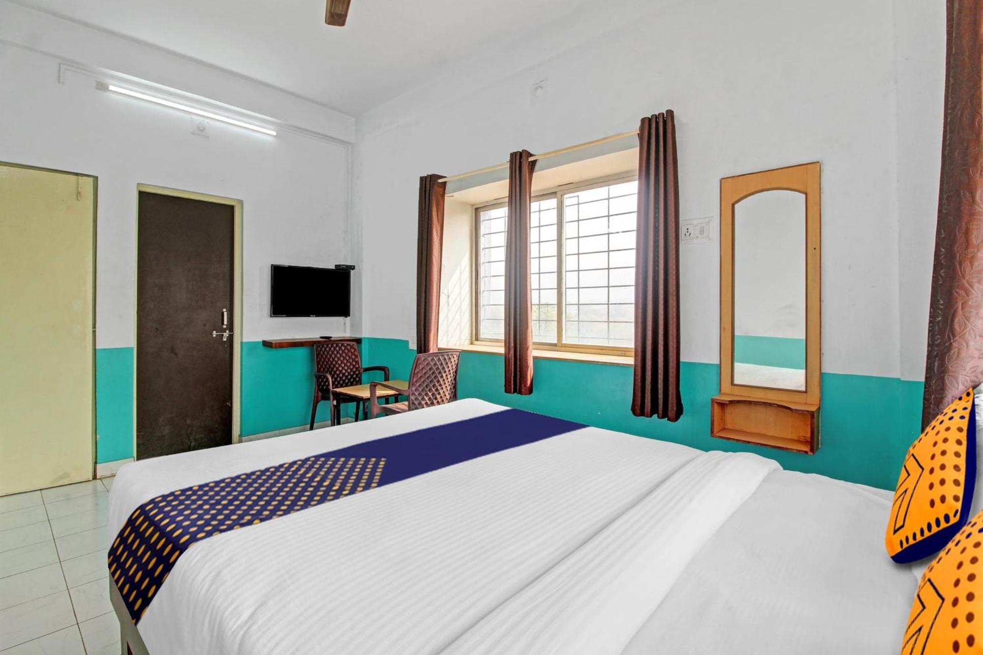 Spot On Tushar Lodging 3*